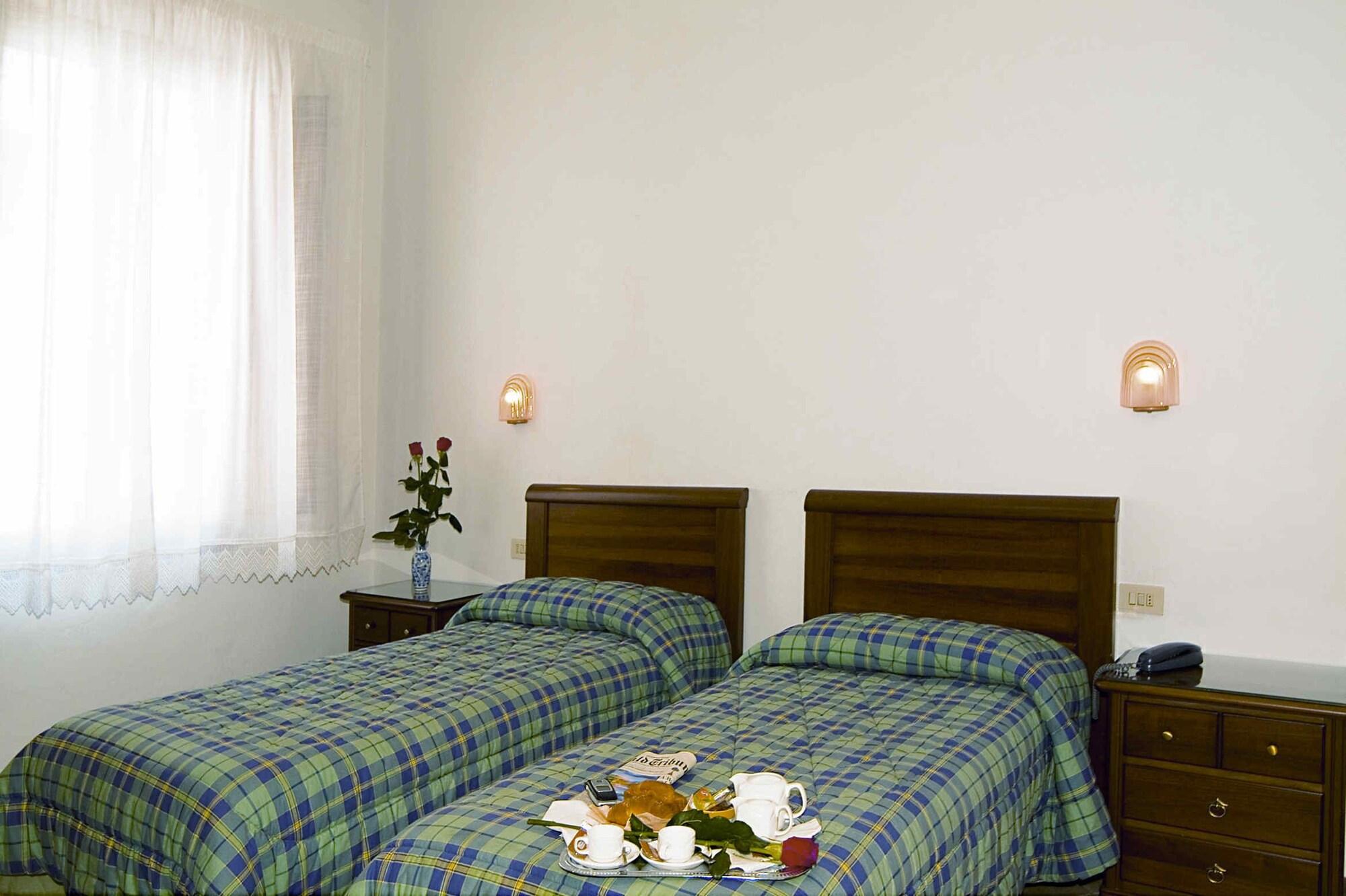 Hotel Savoia E Campana Montecatini Terme Eksteriør bilde
