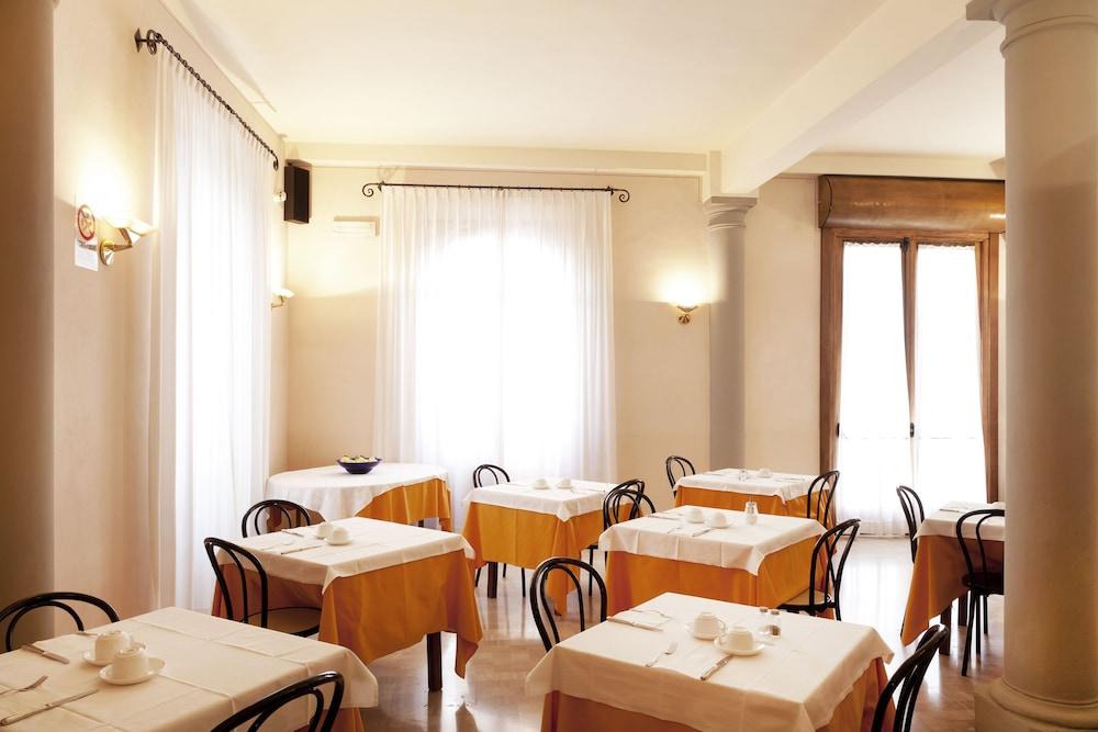 Hotel Savoia E Campana Montecatini Terme Eksteriør bilde