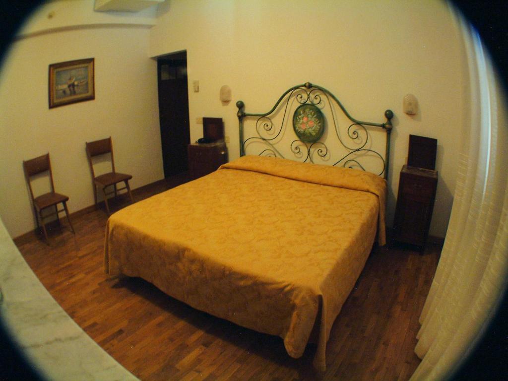 Hotel Savoia E Campana Montecatini Terme Rom bilde