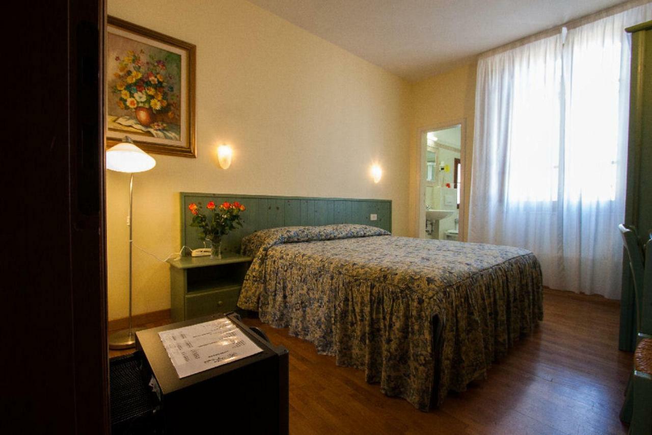 Hotel Savoia E Campana Montecatini Terme Eksteriør bilde