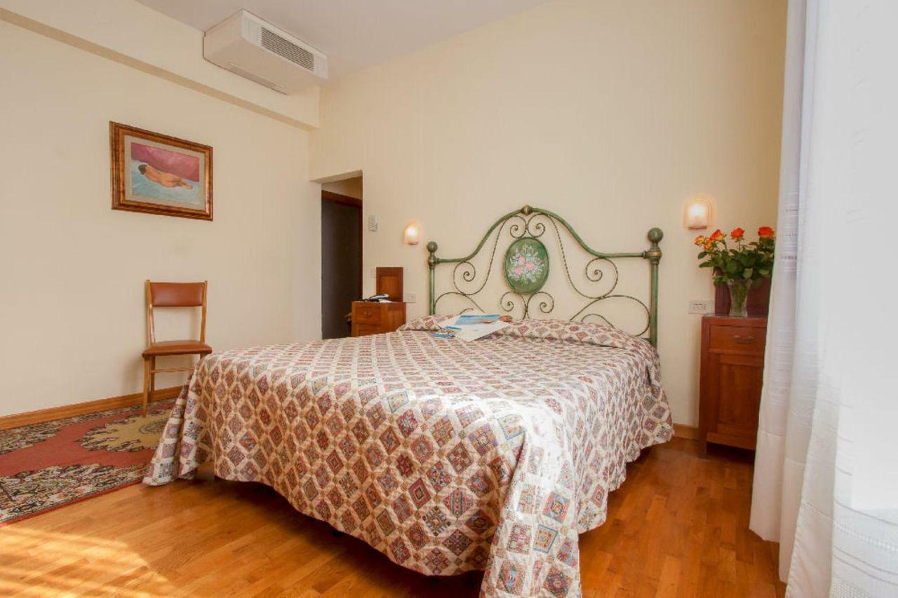 Hotel Savoia E Campana Montecatini Terme Eksteriør bilde